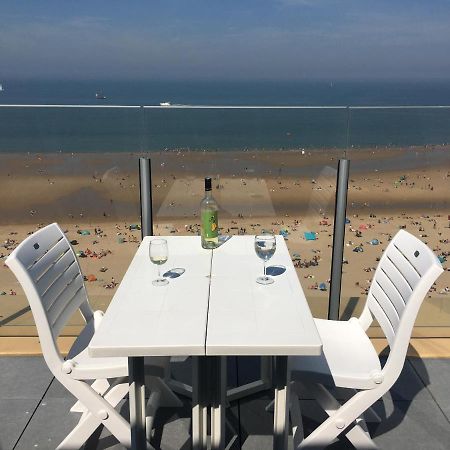 Ferienwohnung Penthouse Seafront Ostende Exterior foto